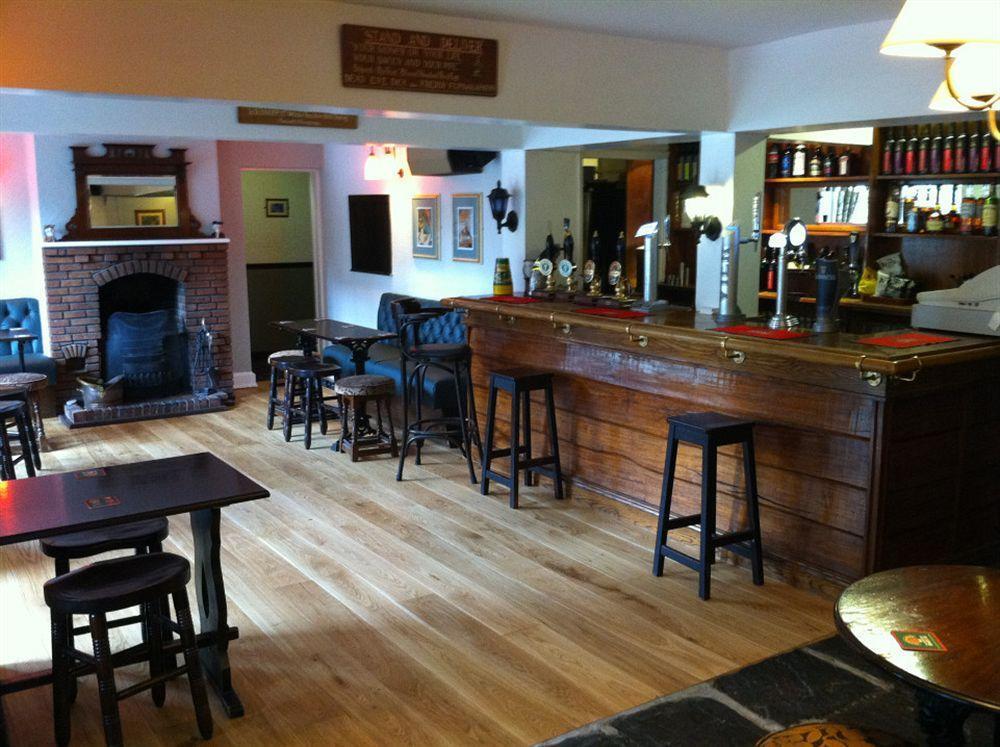 The Black Bull Inn Escrick Экстерьер фото