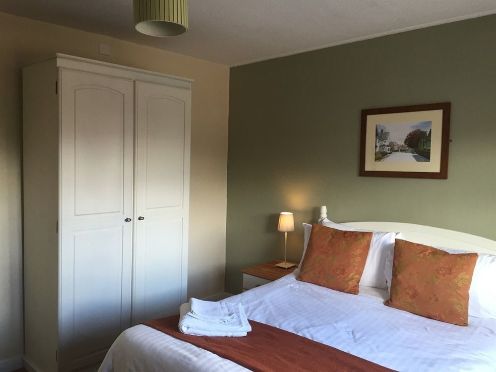 The Black Bull Inn Escrick Экстерьер фото