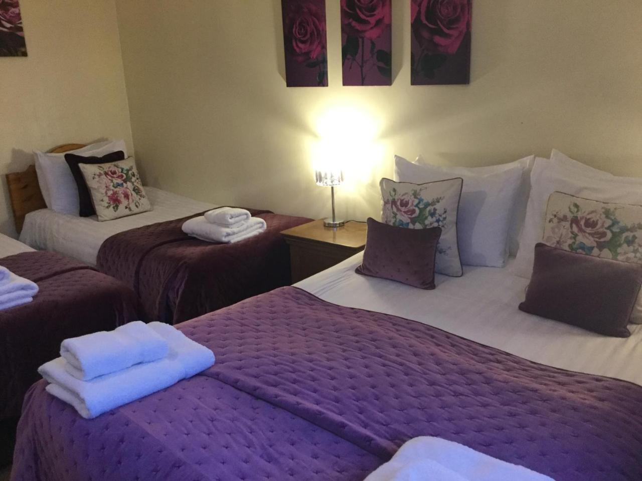 The Black Bull Inn Escrick Экстерьер фото